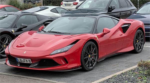 The Ferrari Mid-Engined Bloodline &mdash; photo 11 of 12