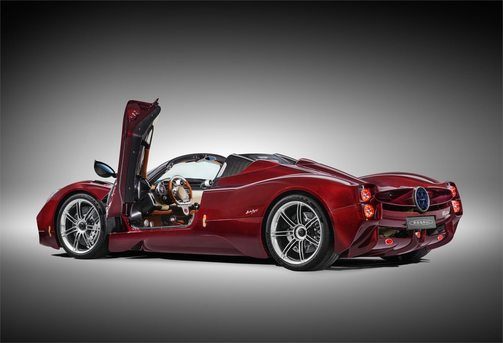 The Pagani Utopia: Rolling Art