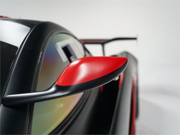 2015 McLaren P1 Lanzante GTR in Black/Red - exterior photo 15