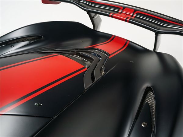 2015 McLaren P1 Lanzante GTR in Black/Red - exterior photo 17