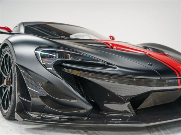 2015 McLaren P1 Lanzante GTR in Black/Red - exterior photo 12