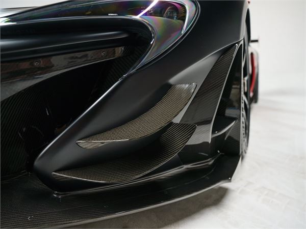 2015 McLaren P1 Lanzante GTR in Black/Red - exterior photo 19