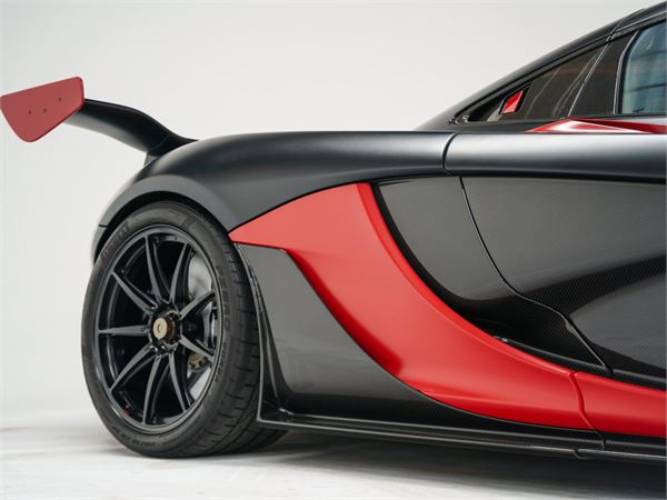 2015 McLaren P1 Lanzante GTR in Black/Red - exterior photo 20