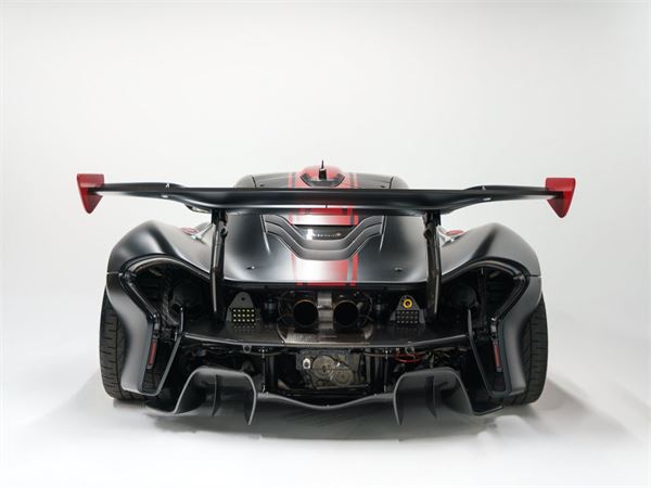2015 McLaren P1 Lanzante GTR in Black/Red - exterior photo 5