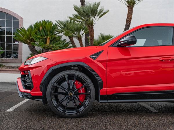 2022 Lamborghini Urus in Rosso Mars Metallic - exterior photo 1