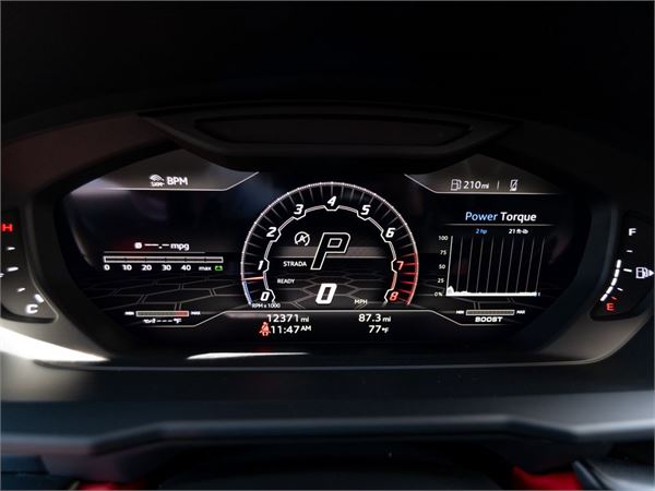 2022 Lamborghini Urus in Rosso Mars Metallic - interior photo 19
