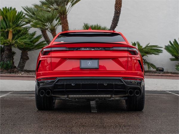 2022 Lamborghini Urus in Rosso Mars Metallic - exterior photo 6