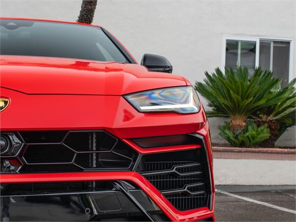 2022 Lamborghini Urus in Rosso Mars Metallic - exterior photo 11