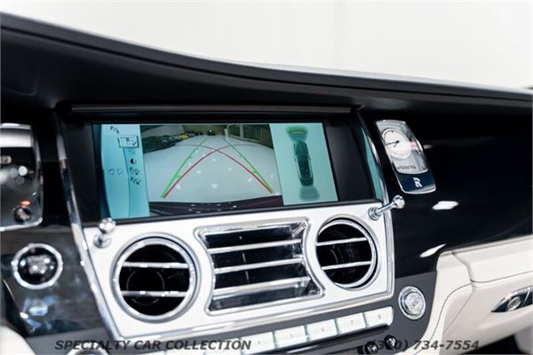 2017 Rolls-Royce Dawn in Diamond Black/Silver - interior photo 20