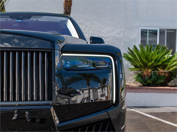 2025 Rolls-Royce Cullinan Black Badge in Black - exterior photo 13