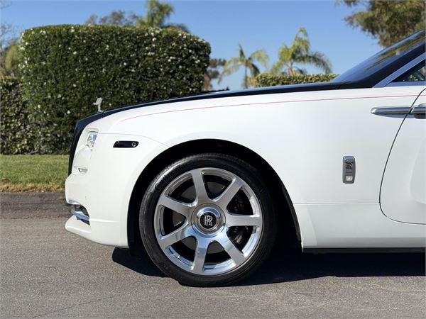 2018 Rolls-Royce Dawn Inspired By Fashion in Andalusian White - exterior photo 4