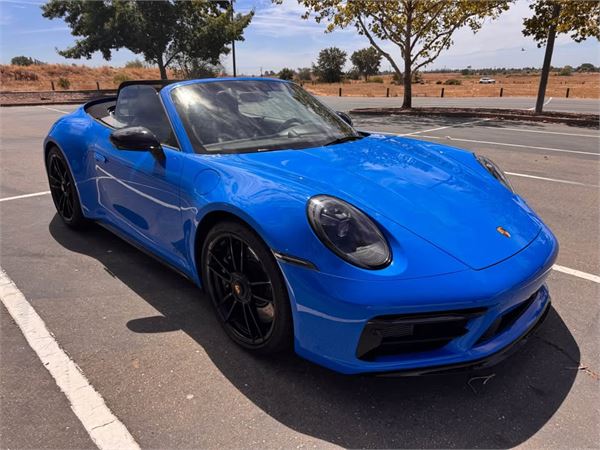2022 Porsche 911 GTS Cabriolet in Blue - exterior photo 2