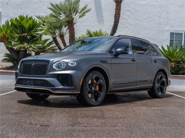 2025 Bentley Bentayga V8 Black Edition in Anthracite Satin - exterior photo 10