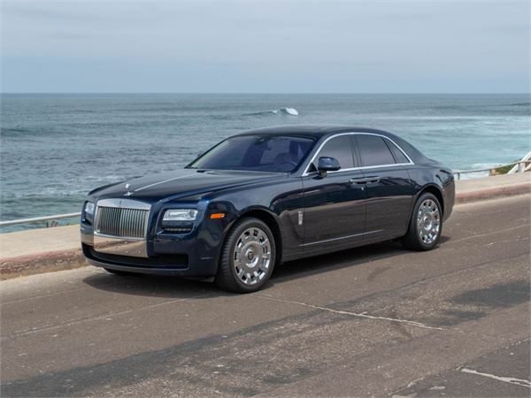 2013 Rolls-Royce Ghost in Midnight Sapphire - exterior photo 1