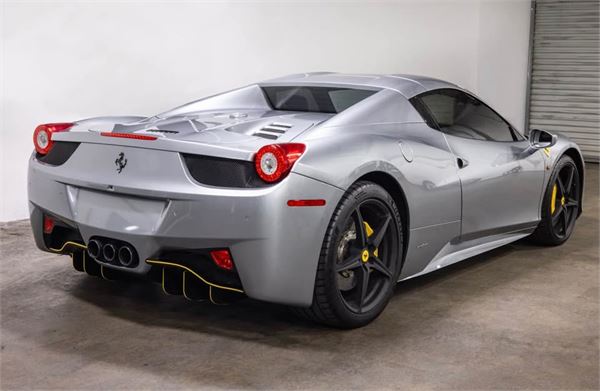 2014 Ferrari 458 Spider in Titanium - exterior photo 4
