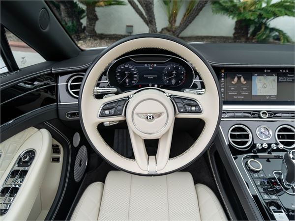 2024 Bentley Continental GTC Speed in Arctica by Mulliner - interior photo 18