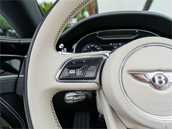 2024 Bentley Continental GTC Speed in Arctica by Mulliner - interior photo 22