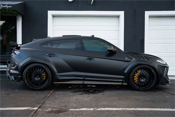 2021 Lamborghini Urus Mansory in Black - exterior photo 7