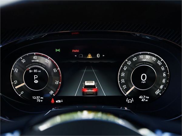2025 Bentley Bentayga EWB in Glacier White - interior photo 17