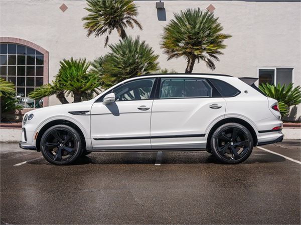 2025 Bentley Bentayga EWB in Glacier White - exterior photo 13