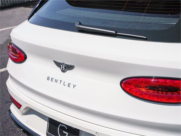 2025 Bentley Bentayga EWB in Glacier White - exterior photo 6