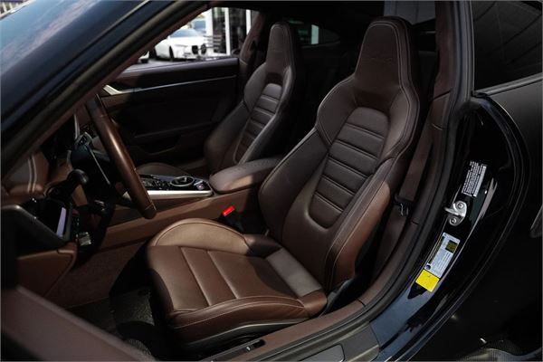 2024 Porsche 911 Turbo S in Black - interior photo 22