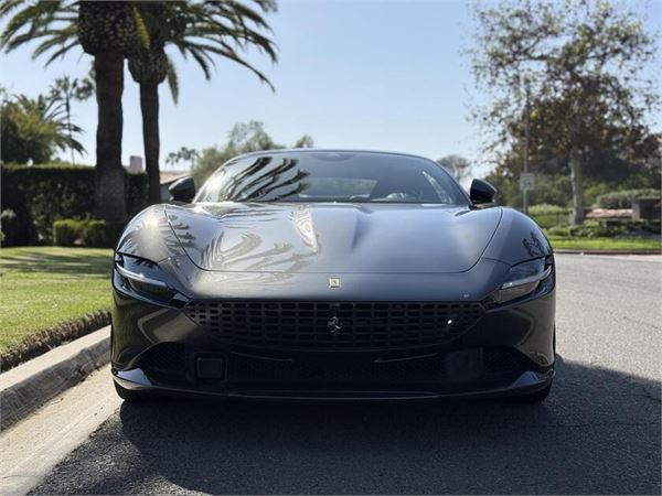 2024 Ferrari Roma in Grigio Silverstone Metallic - exterior photo 12