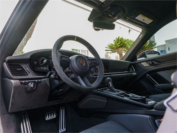 2024 Porsche 911 GT3RS Weissach in Ice Grey Metallic - interior photo 18
