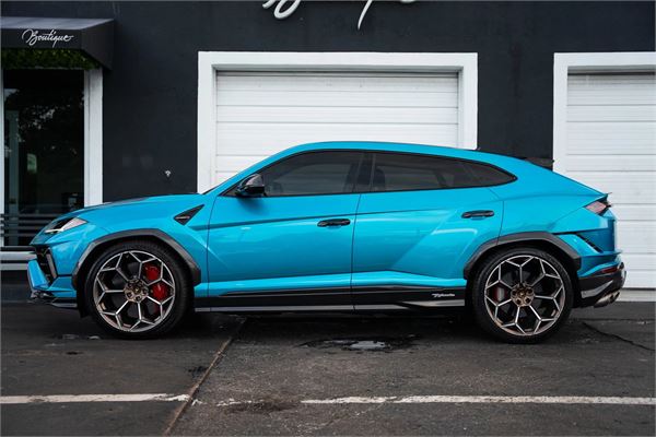 2024 Lamborghini Urus Performante in Blu Uranus - exterior photo 10