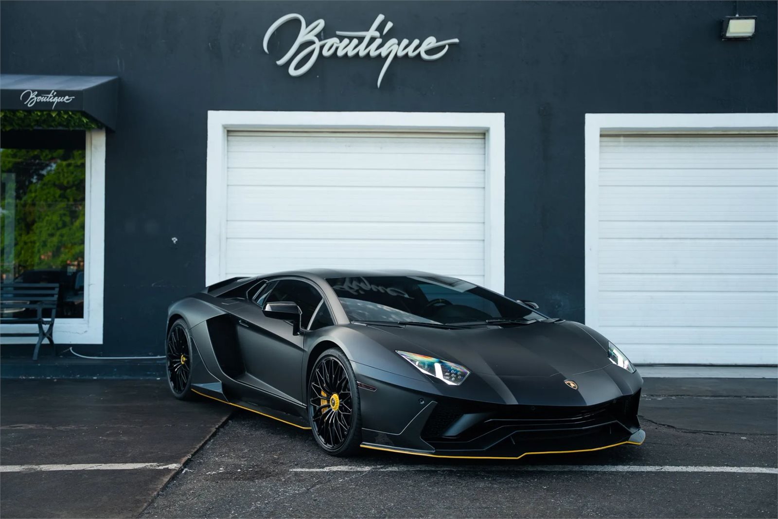 2018 Lamborghini Aventador S in Matte Black - exterior photo 1
