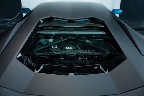 2018 Lamborghini Aventador S in Matte Black - exterior photo 23