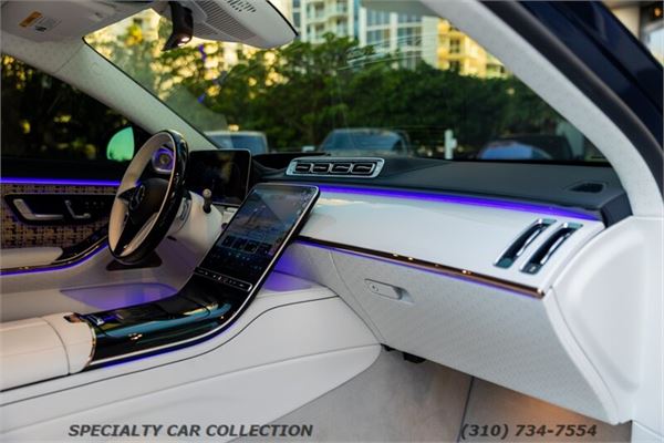 2023 Maybach S 680 Haute Voiture in Gold - interior photo 24