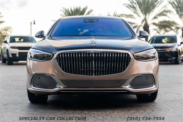 2023 Maybach S 680 Haute Voiture in Gold - exterior photo 4