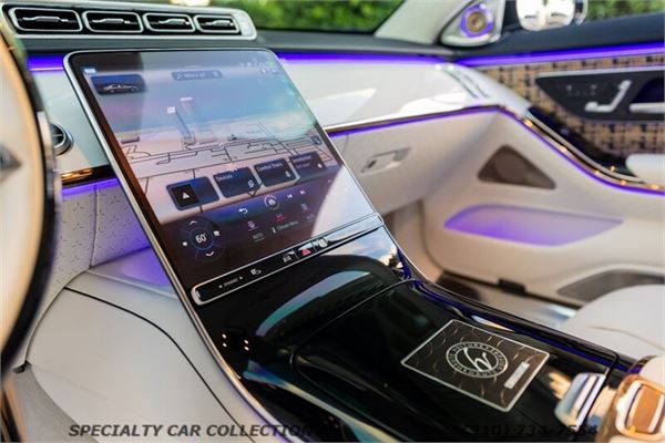 2023 Maybach S 680 Haute Voiture in Gold - interior photo 20