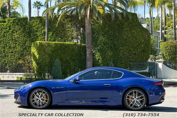 2024 Maserati GranTurismo in Blu Emozione - exterior photo 9