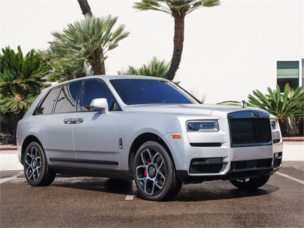 2022 Rolls-Royce Cullinan Black Badge in Ice Premiere Silver - exterior photo 9