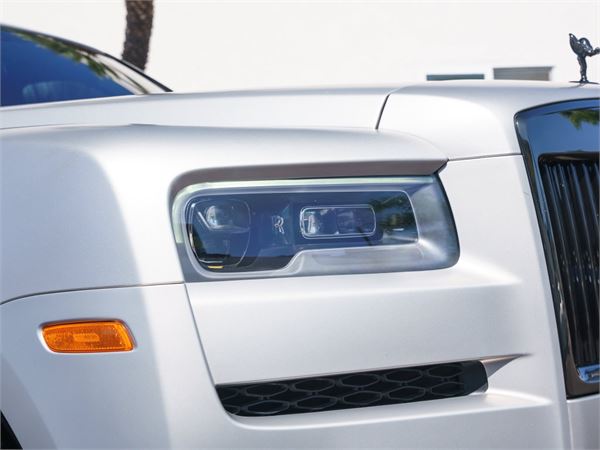 2022 Rolls-Royce Cullinan Black Badge in Ice Premiere Silver - exterior photo 8