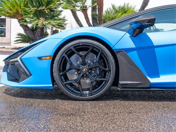 2025 Lamborghini Revuelto in Blu Amnis Matte - exterior photo 7