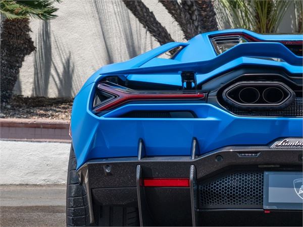 2025 Lamborghini Revuelto in Blu Amnis Matte - exterior photo 16