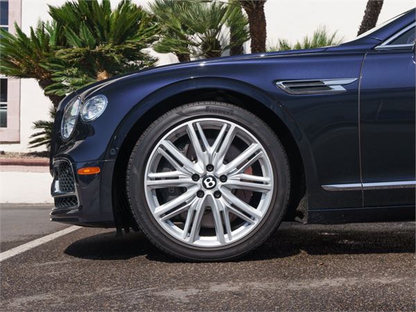 2023 Bentley Flying Spur Hybrid in Dark Sapphire - exterior photo 4