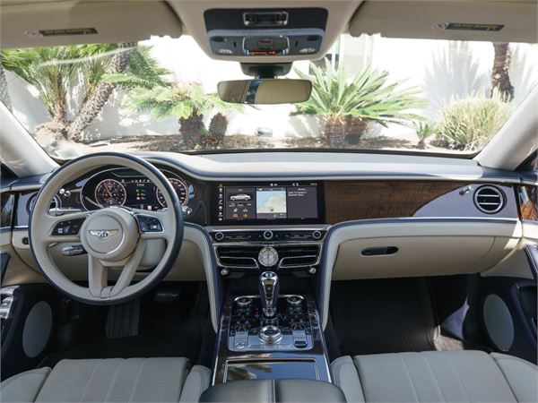 2023 Bentley Flying Spur Hybrid in Dark Sapphire - interior photo 16