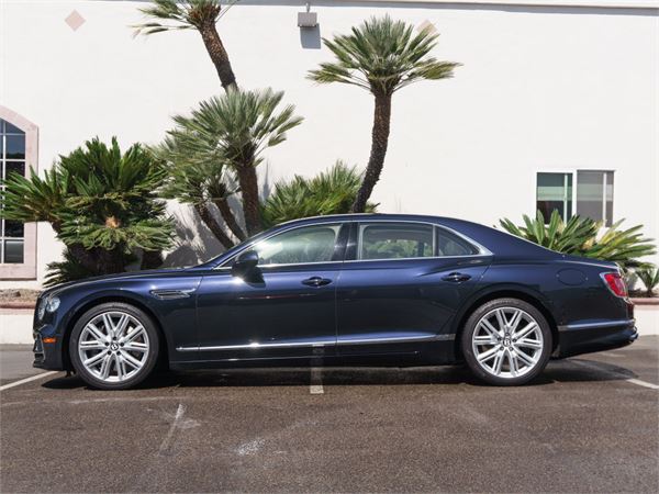 2023 Bentley Flying Spur Hybrid in Dark Sapphire - exterior photo 14