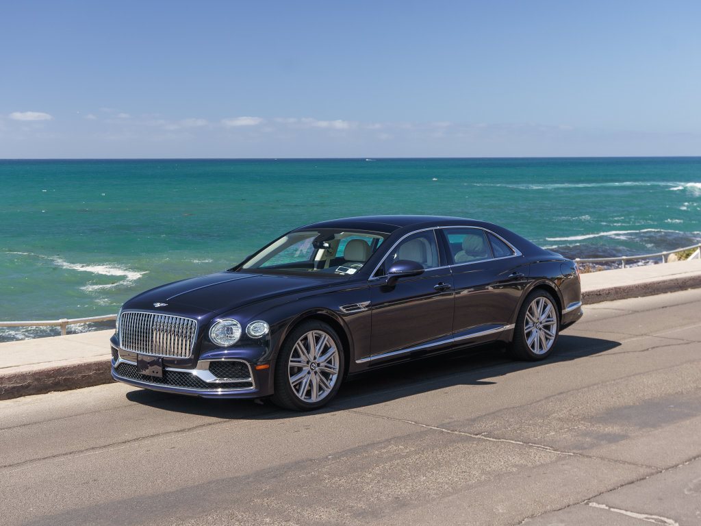 2023 Bentley Flying Spur Hybrid in Dark Sapphire - exterior photo 1