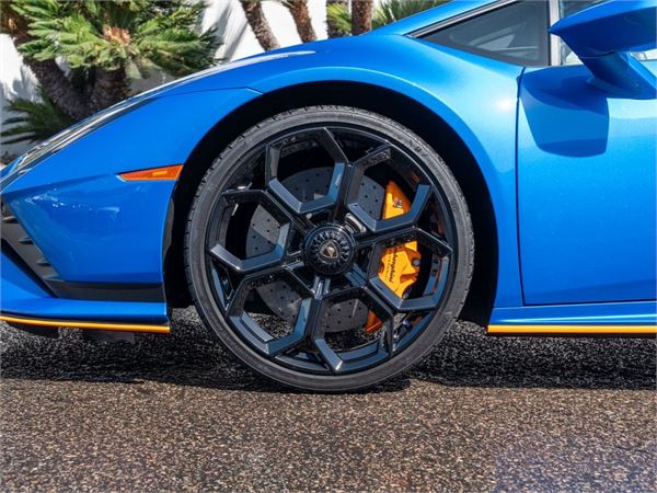 2023 Lamborghini Huracan Tecnica in Blue Eleos Metallic - exterior photo 6