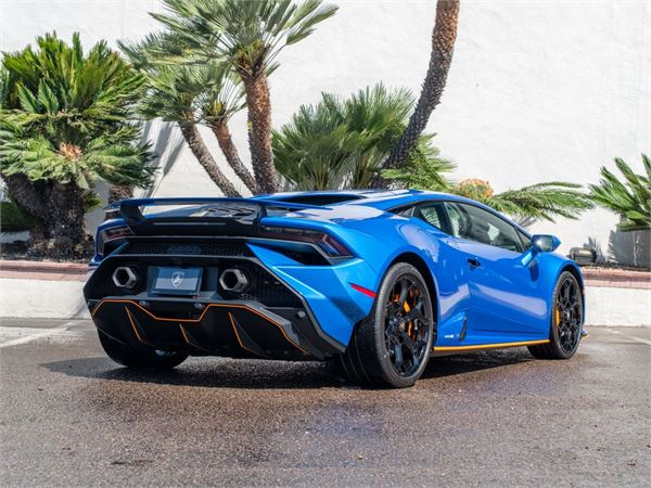 2023 Lamborghini Huracan Tecnica in Blue Eleos Metallic - exterior photo 3