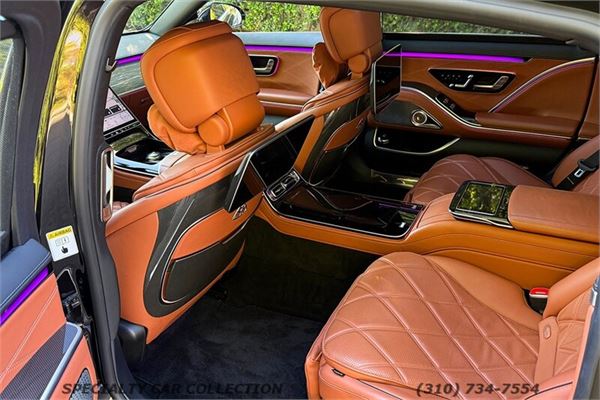 2021 Maybach S580 4MATIC in Onyx Black Metallic - interior photo 15