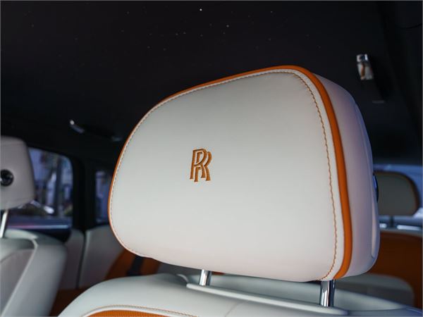 2023 Rolls-Royce Ghost Silver Badge in Arctic White - interior photo 20