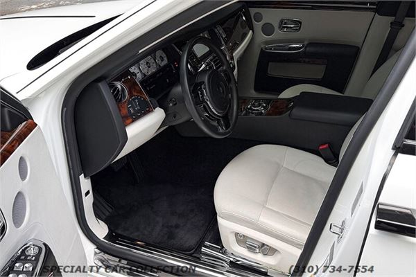 2012 Rolls-Royce Ghost Mansory in English White - interior photo 16