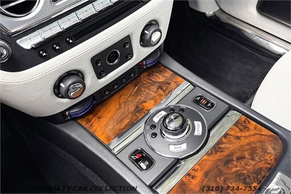 2012 Rolls-Royce Ghost Mansory in English White - interior photo 19
