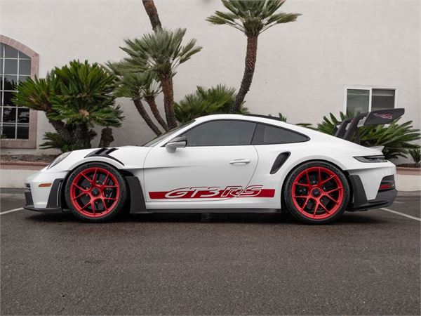 2025 Porsche 911 GT3RS Weissach in White - exterior photo 5